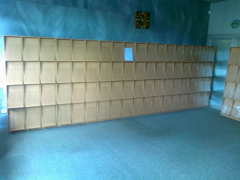 Časopisecké regály MK Kopřivnice